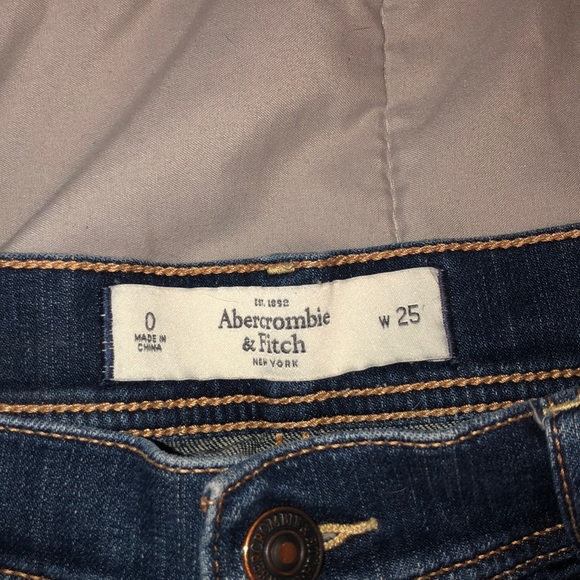 Abercrombie & Fitch jean shorts - Picture 2 of 3